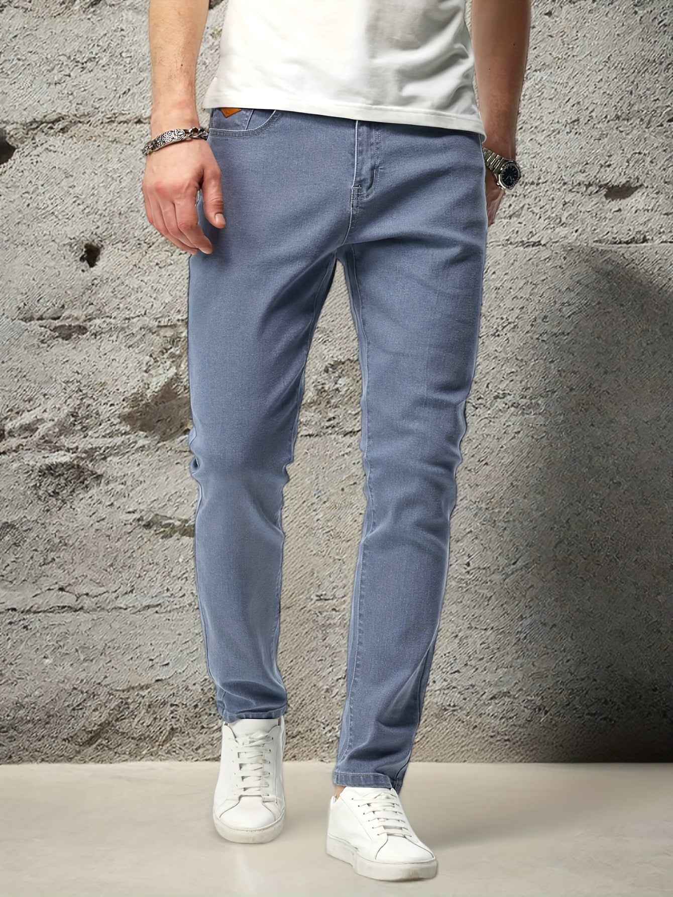 Fitted Style Jeans